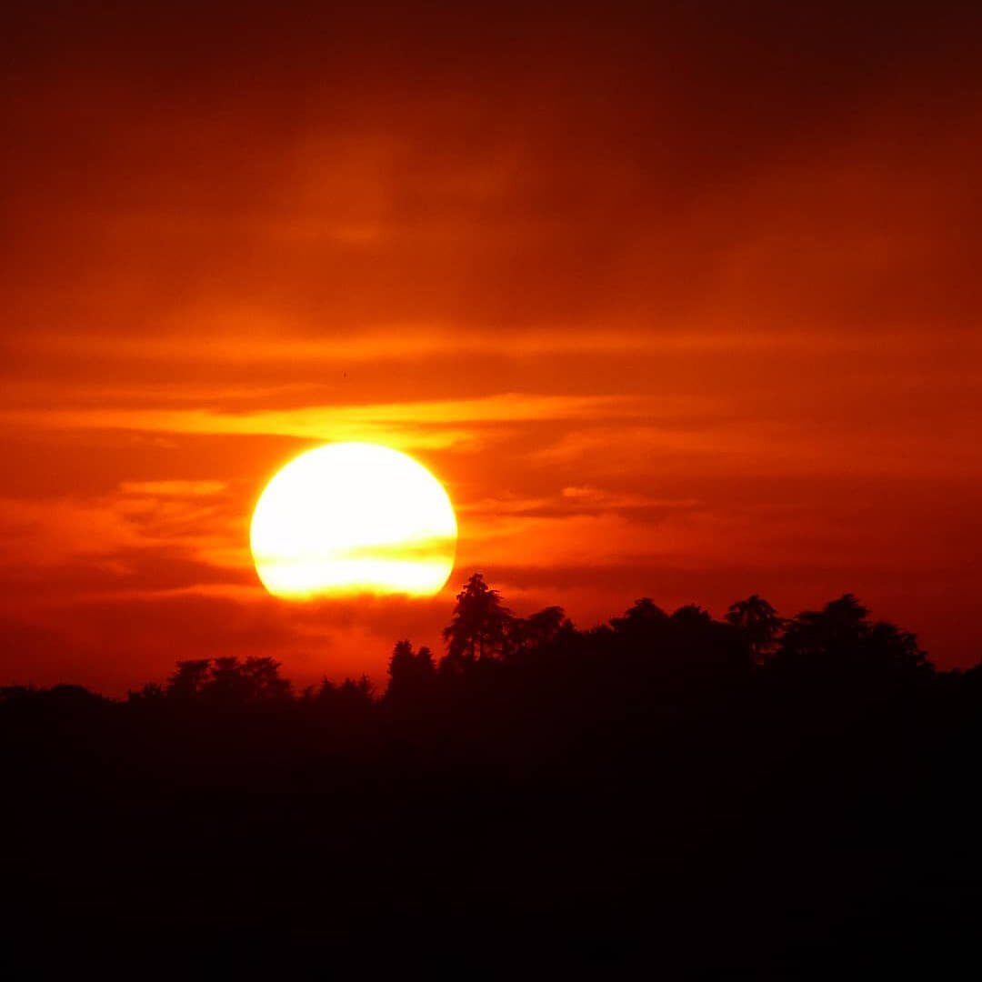 Un coucher de soleil sur ma terrasse